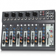 BEHRINGER XENYX 1002B